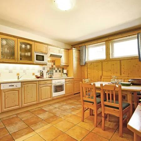 アパート Dertnig フラッハウ