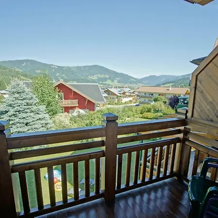 Dertnig アパート